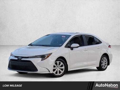 2025 Toyota Corolla LE