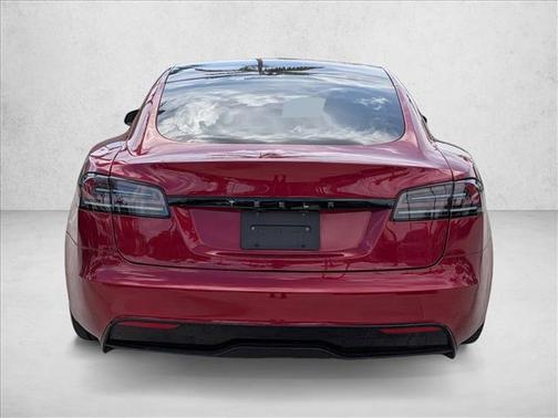 2024 Tesla Model S Long Range