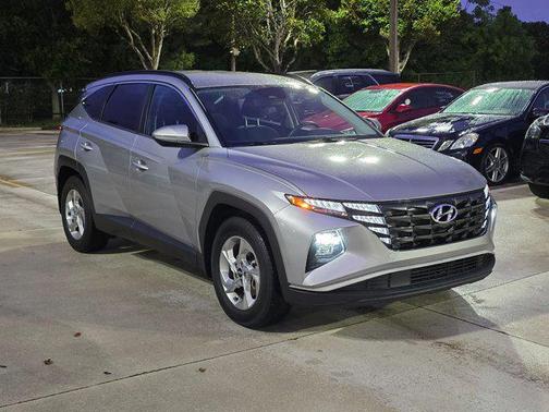 Shimmering Silver 2022 Hyundai TUCSON SEL