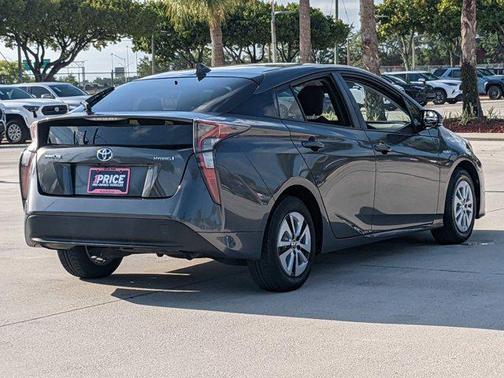 2017 Toyota Prius Three