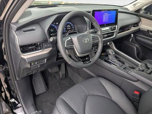 2025 Toyota Grand Highlander Platinum