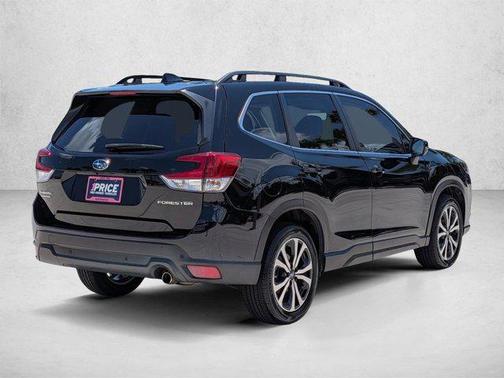 Crystal Black Silica 2023 Subaru Forester Limited