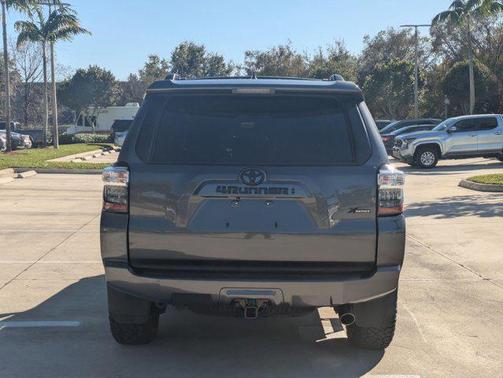 2022 Toyota 4Runner SR5