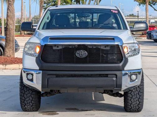 2016 Toyota Tundra SR5