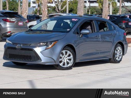 2022 Toyota Corolla LE