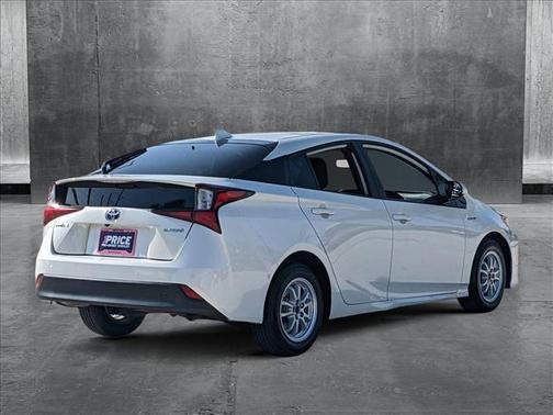 2020 Toyota Prius LE