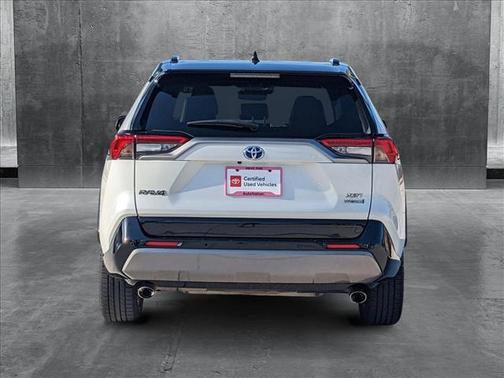 2021 Toyota RAV4 Hybrid SE