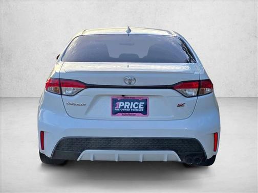 Super White 2020 Toyota Corolla SE