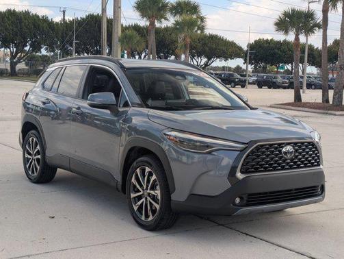 2023 Toyota Corolla Cross XLE