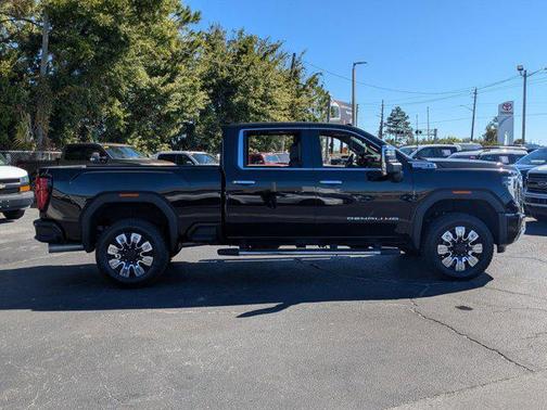 2025 GMC Sierra 2500 Denali