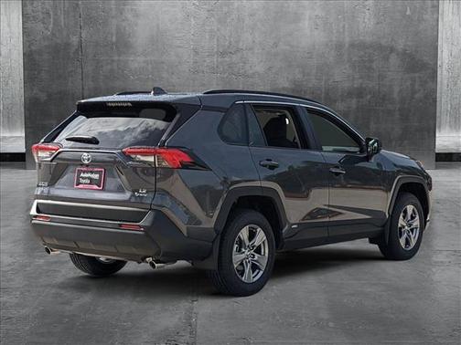 2025 Toyota RAV4 Hybrid LE