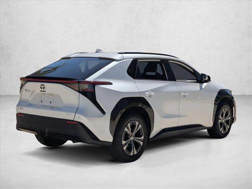2025 Toyota bZ4X XLE