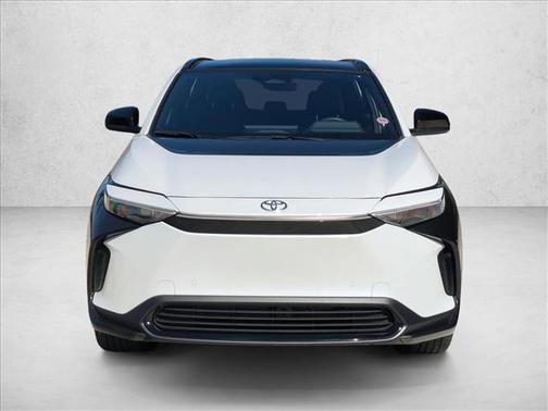 2025 Toyota bZ4X XLE