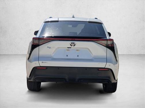 2025 Toyota bZ4X XLE