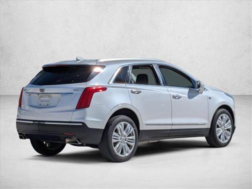 2017 Cadillac XT5 Premium Luxury