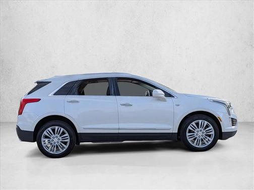 2017 Cadillac XT5 Premium Luxury