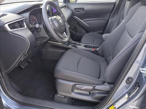 2025 Toyota Corolla Cross LE