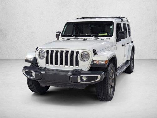 Bright White Clearcoat 2018 Jeep Wrangler Unlimited Sahara