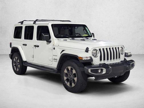 Bright White Clearcoat 2018 Jeep Wrangler Unlimited Sahara
