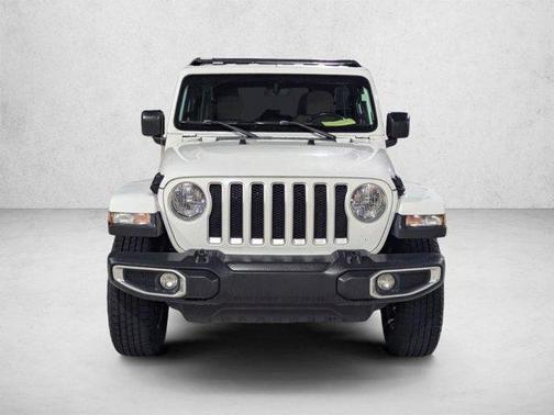 Bright White Clearcoat 2018 Jeep Wrangler Unlimited Sahara