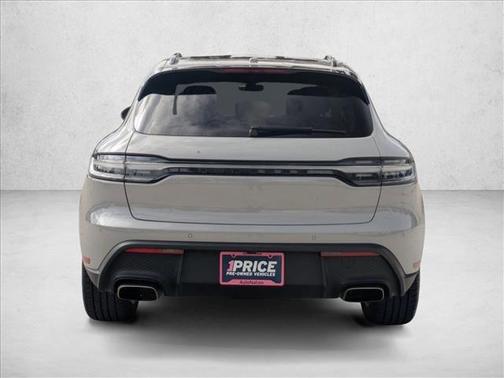 2022 Porsche Macan AWD