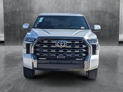 2025 Toyota Tundra Hybrid Platinum