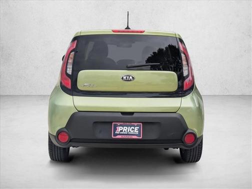 2016 Kia Soul Base