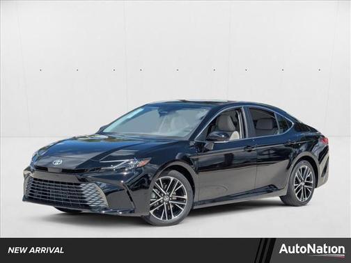 2025 Toyota Camry XLE