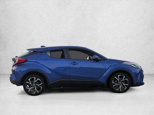 2020 Toyota C-HR XLE