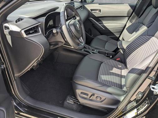 2025 Toyota Corolla Hybrid SE