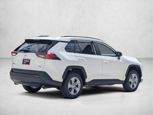 2025 Toyota RAV4 Hybrid LE