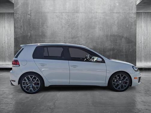 2014 Volkswagen GTI Wolfsburg Edition