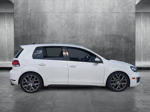 2014 Volkswagen GTI Wolfsburg Edition