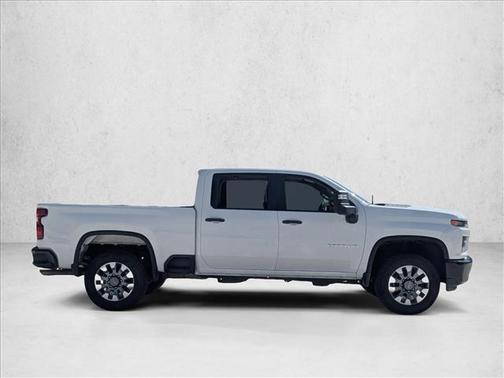 2022 Chevrolet Silverado 2500 Custom