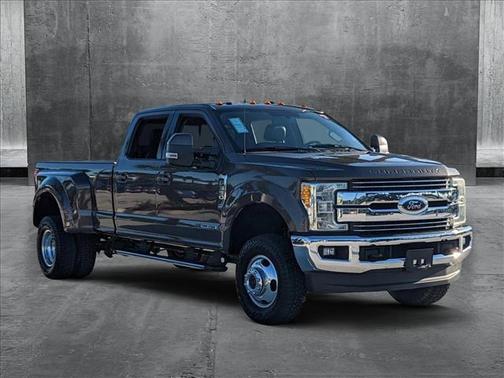 2017 Ford F-350 Lariat