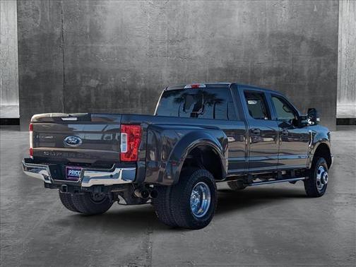 2017 Ford F-350 Lariat