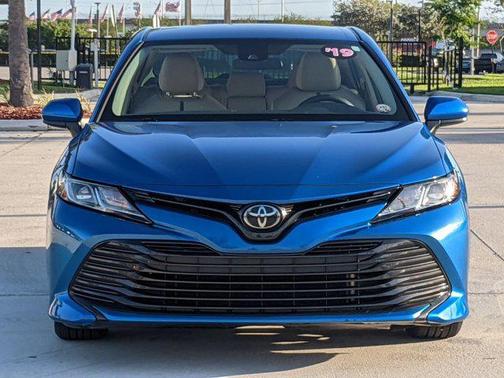 2019 Toyota Camry LE