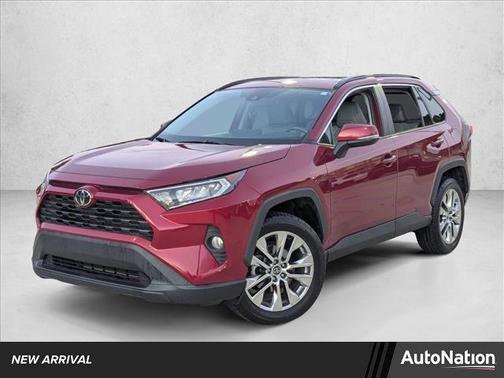 2020 Toyota RAV4 XLE Premium