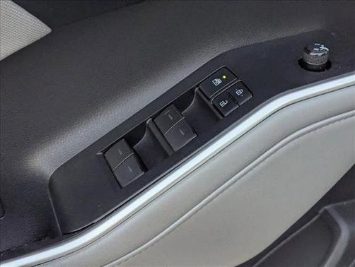 2020 Toyota Highlander L