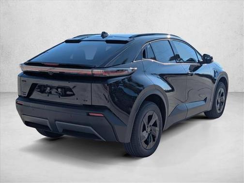 Midnight Black Metallic 2026 Toyota C-HR SE