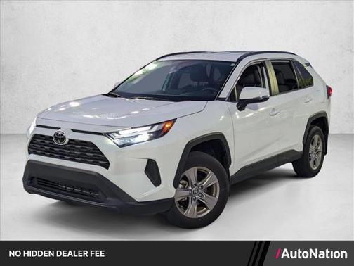 Ice Cap 2025 Toyota RAV4 XLE
