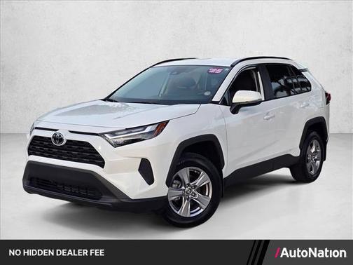 Ice Cap 2025 Toyota RAV4 XLE