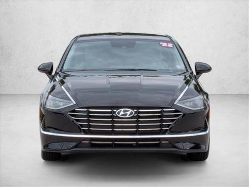 2022 Hyundai SONATA SE