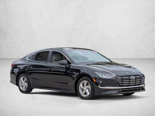 2022 Hyundai SONATA SE