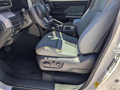 2025 Toyota 4Runner Hybrid Trailhunter