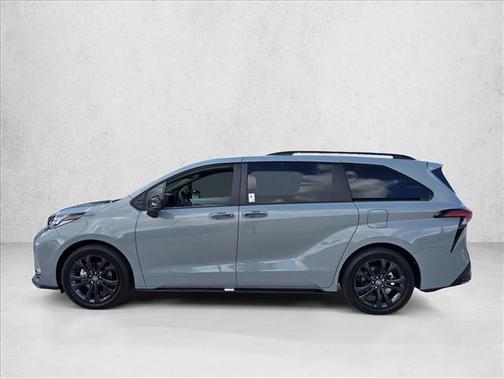 Cement 2026 Toyota Sienna XSE 7 Passenger
