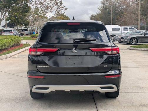 2024 Mitsubishi Outlander SE 2.5 2WD