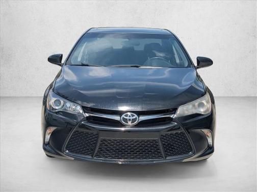 Midnight Black Metallic 2017 Toyota Camry SE