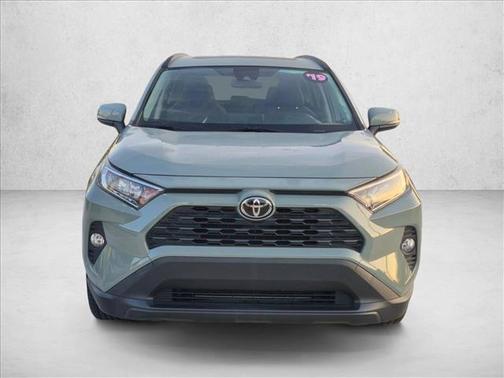 Lunar Rock 2019 Toyota RAV4 XLE