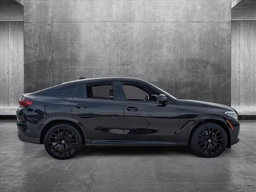 2023 BMW X6 xDrive40i